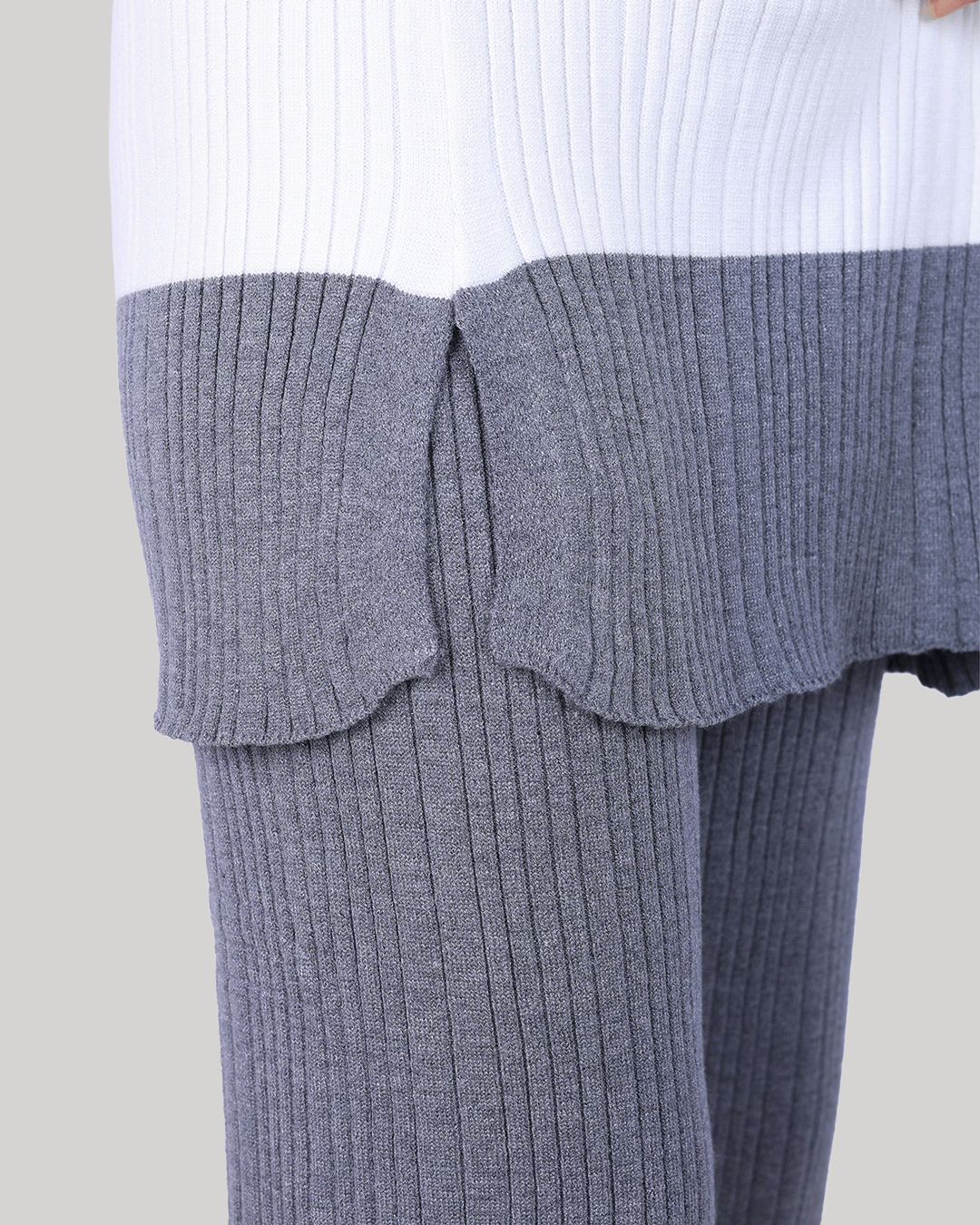 Essential Pullover